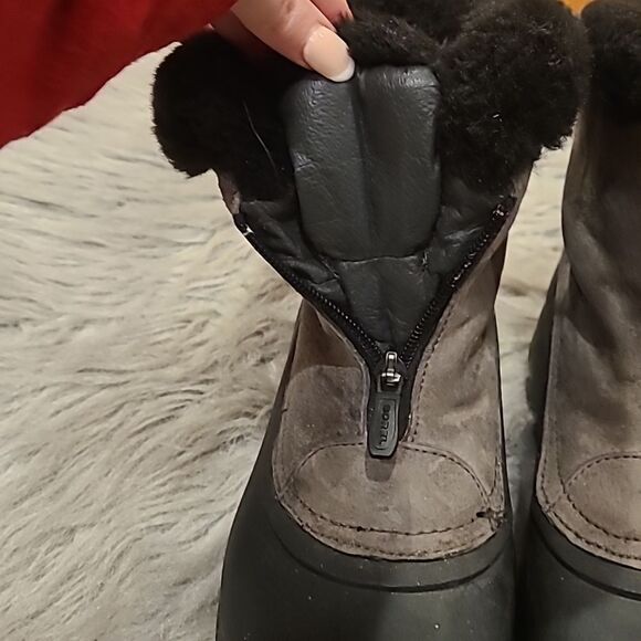 Sorel snow angle zip womens gray and black winter boots size 7 - Picture 2 of 10